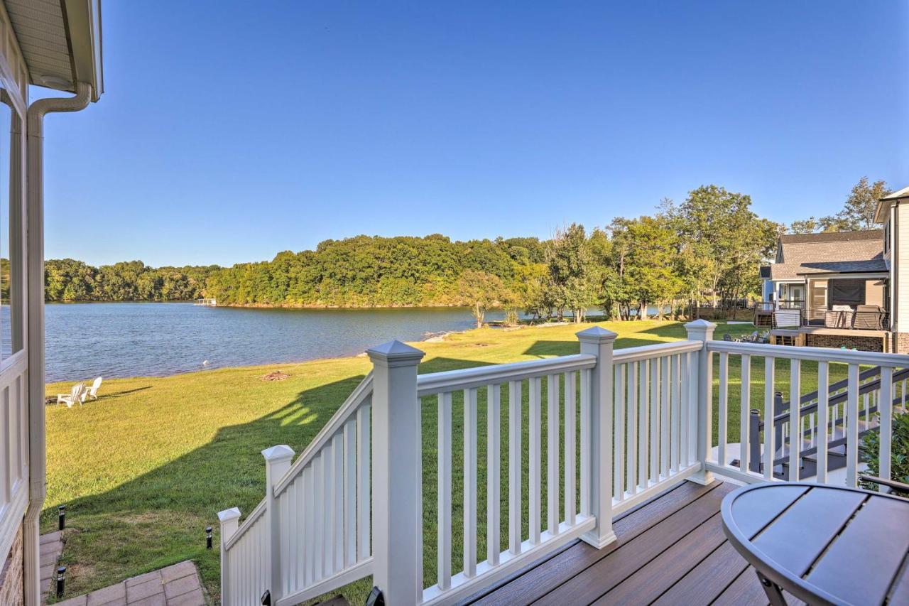 Waterfront Oasis On Tims Ford Lake Poolandkayak! Winchester エクステリア 写真